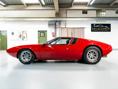 De Tomaso Mangusta 1969 — Légendaire coupé sport, 1 sur 401, état exceptionnel — Innenraum