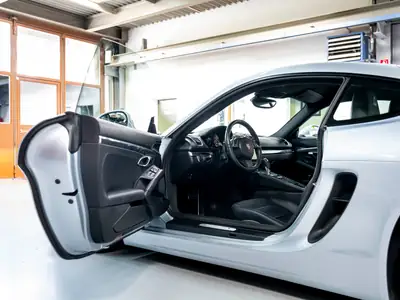 Porsche 718 Cayman S 3.4 PDK — Coupé sportif affûté, 52'000 km seulement — Miniature 19