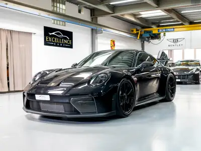 Porsche 911 Carrera GT3 PDK 2025 — Légendaire sportive avec Pack Weissach, 10'900 km seulement — vue extérieure