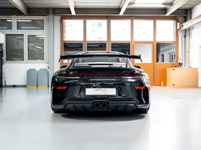 Porsche 911 Carrera GT3 PDK 2025 — Légendaire sportive avec Pack Weissach, 10'900 km seulement — Miniature 7