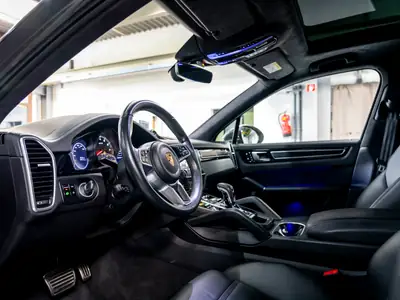 Porsche Cayenne GTS 2021 — SUV sportif 460 ch, équipement Premium FULL OPTIONS — Miniature 14