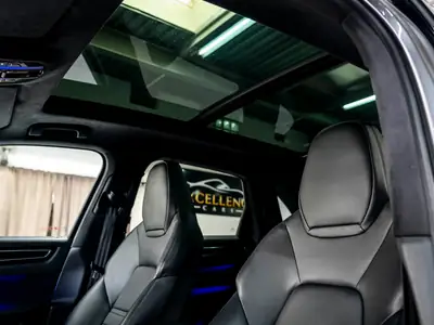 Porsche Cayenne GTS 2021 — SUV sportif 460 ch, équipement Premium FULL OPTIONS — Miniature 18