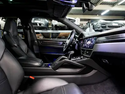 Porsche Cayenne GTS 2021 — SUV sportif 460 ch, équipement Premium FULL OPTIONS — Miniature 27