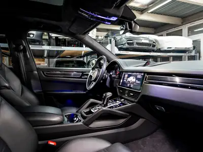 Porsche Cayenne GTS 2021 — SUV sportif 460 ch, équipement Premium FULL OPTIONS — Miniature 26