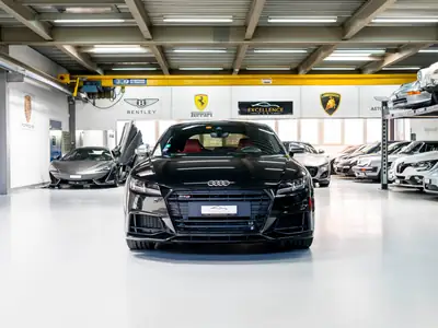 Audi TT S Coupé 2.0 TFSI Quattro — 310 ch, Design iconique, Garantie 1 an — Seitenansicht