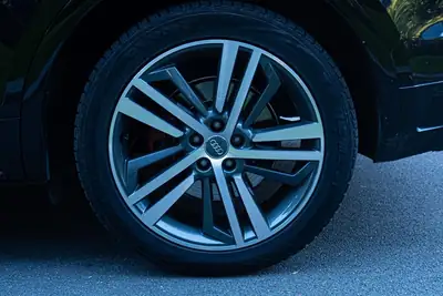 Audi Q5 50 TFSI e S Line — SUV hybride rechargeable, 29'300 km seulement — Miniatur 8