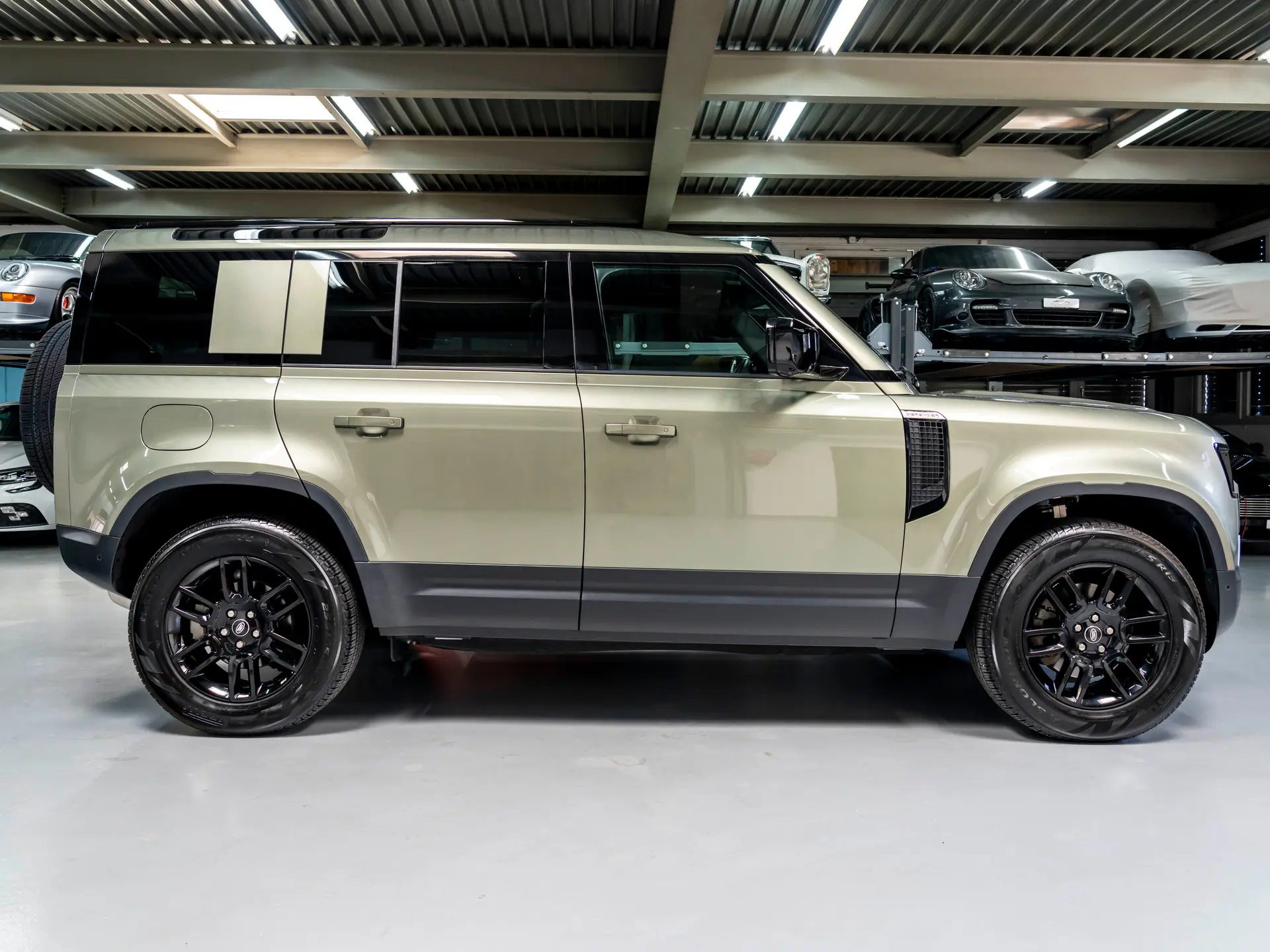 Land Rover Defender 2024 occasion Remaufens — 5