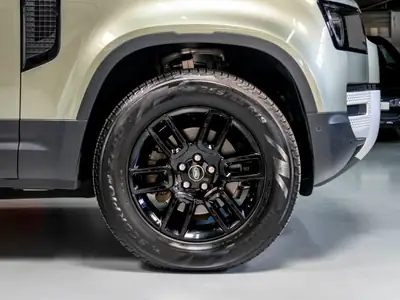 Land Rover Defender 110 — SUV emblématique diesel 250 ch, état neuf, pack garantie 5 ans — Thumbnail 14