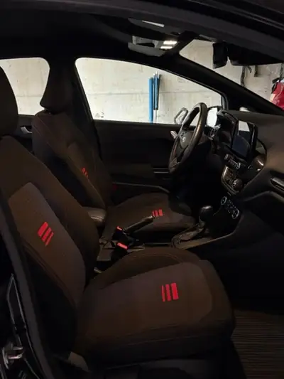 Ford Fiesta 1.0 EcoBoost Hybrid ST-Line — Citadine dynamique et efficace, 74'000 km — Detail