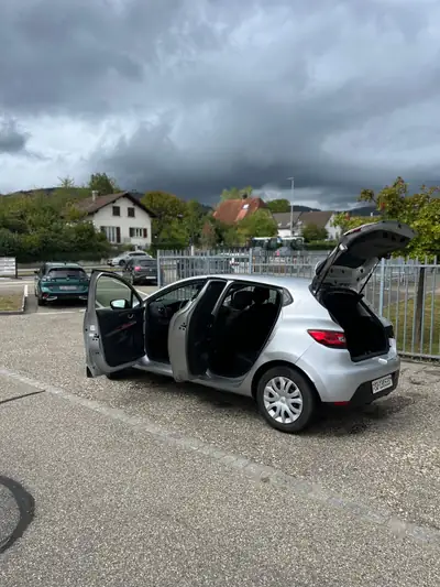 Renault Clio 0.9 TCe Expression — Citadine compacte, essence économe, 30'000 km — detail
