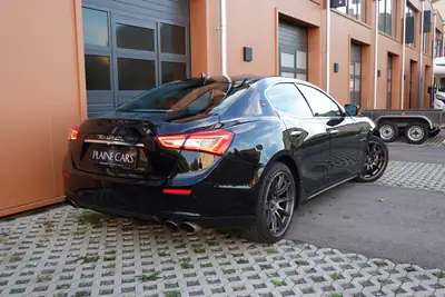 Maserati Ghibli 3.0 V6 — Berline italienne de prestige, 350 ch et équipements premium — Thumbnail 7