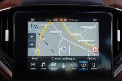 Maserati Ghibli 3.0 V6 — Berline italienne de prestige, 350 ch et équipements premium — Thumbnail 19