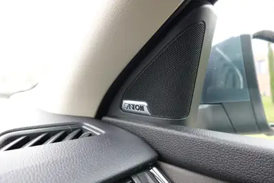 Skoda Octavia Combi 2.0 TDI 4×4 — Break robuste, traction intégrale, équipements premium — Thumbnail 22