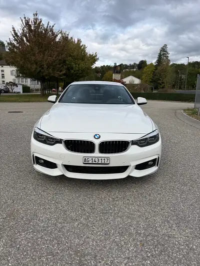 BMW 420i M Sport Cabriolet — Décapotable dynamique, moteur 2.0L turbo 184 ch — Armaturenbrett