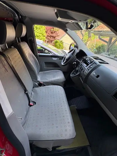 VW T5 Transporter 2.0 TDI 140 4Motion — Van aménagé camping 4x4, prêt à l'aventure — Miniature 7