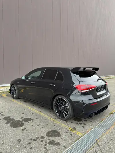 Mercedes-AMG A 35 4Matic — 306 ch de sportivité, transmission Speedshift — Thumbnail 12