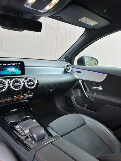 Mercedes-AMG A 35 4Matic — 306 ch de sportivité, transmission Speedshift — Thumbnail 21
