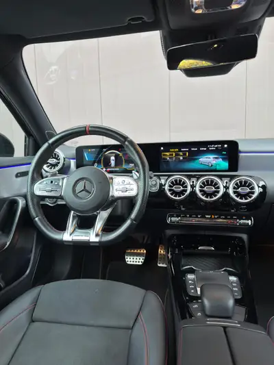 Mercedes-AMG A 35 4Matic — 306 ch de sportivité, transmission Speedshift — Thumbnail 22