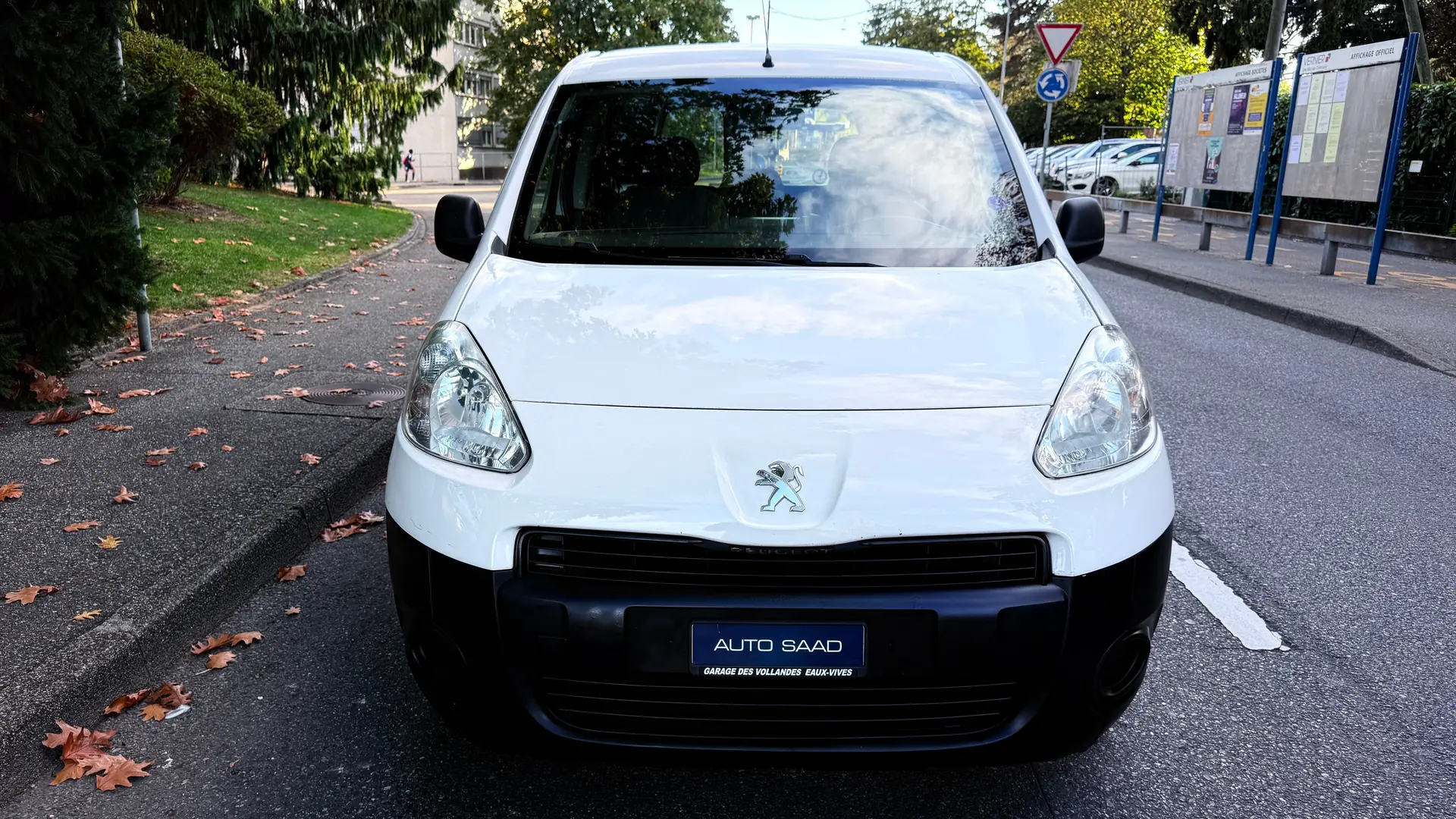 Peugeot Partner 1.6 Access — Monospace pratique, faible kilométrage, sans sinistre