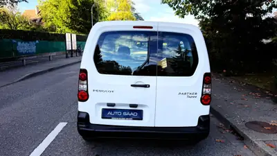 Peugeot Partner 1.6 Access — Monospace pratique, faible kilométrage, sans sinistre — Innenraum