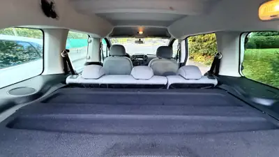 Peugeot Partner 1.6 Access — Monospace pratique, faible kilométrage, sans sinistre — Miniatur 9