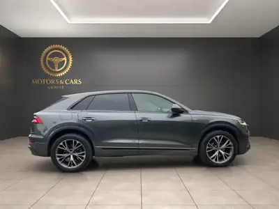 Audi Q8 50 TDI Quattro — SUV coupé premium, diesel performant, faible kilométrage — detail
