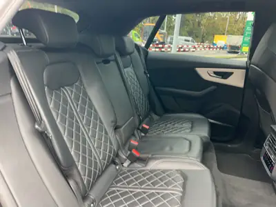 Audi Q8 50 TDI Quattro — SUV coupé premium, diesel performant, faible kilométrage — Thumbnail 15