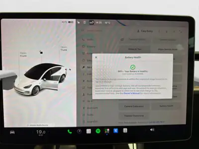 Tesla Model 3 Long Range Dual Motor AWD — Performance électrique, batterie 88% SOH et 4 pneus hiver inclus — Miniatura 22