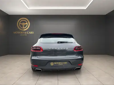 Porsche Macan PDK 2016 — SUV sportif 252 ch, entretien Porsche complet — side view