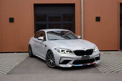 BMW M2 Competition 2019 — Coupé sportif 410 ch, intérieur carbone premium — exterior view