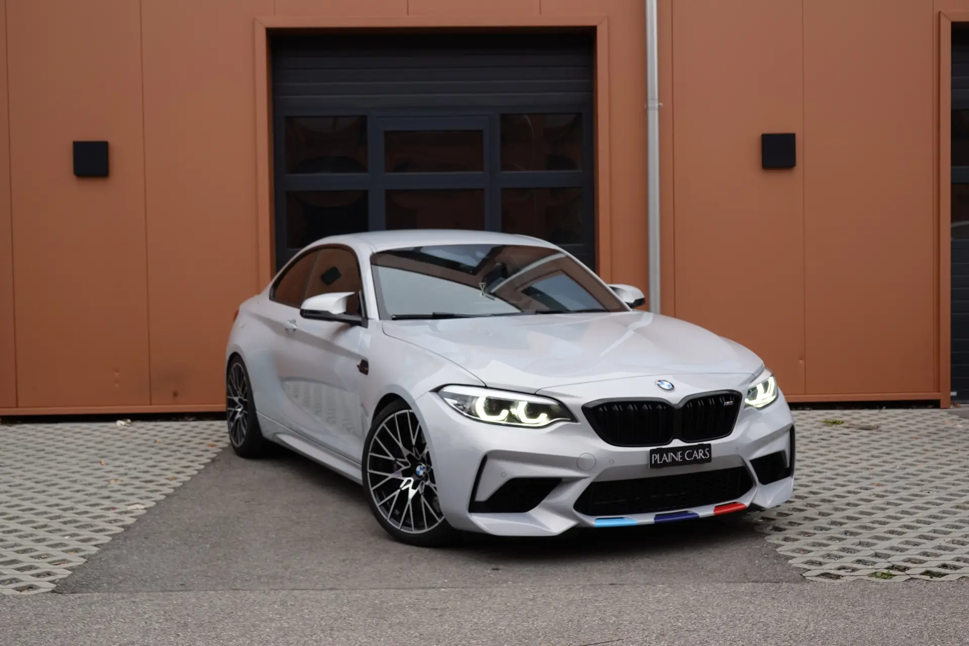 BMW M2 Competition 2019 — Coupé sportif 410 ch, intérieur carbone premium