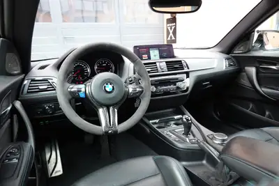 BMW M2 Competition 2019 — Coupé sportif 410 ch, intérieur carbone premium — Thumbnail 14