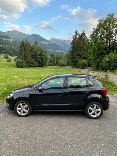 VW Polo 1.2 TSI 110 BlueMT Lounge — Citadine agile et économe, sans accident — Seitenansicht