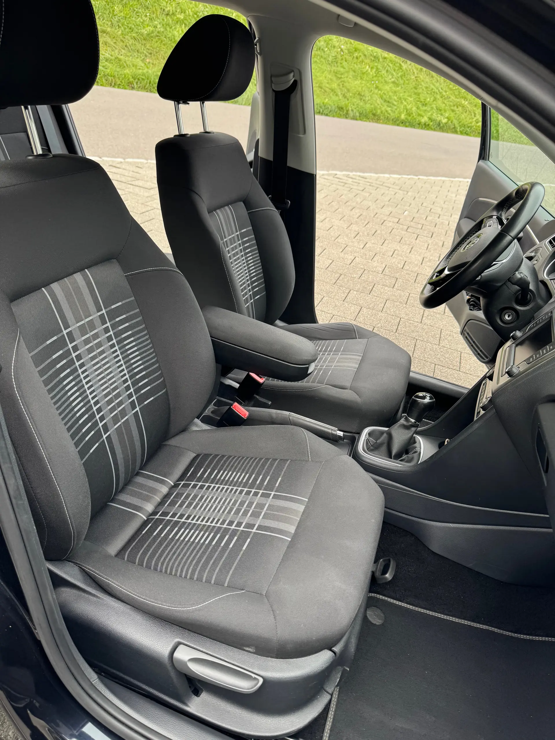Volkswagen Polo 2015 occasion Brunnen — 4