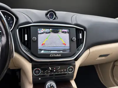 Maserati Ghibli S Q4 — Élégance italienne et puissance 411 PS, frais de révision inclus — Miniature 12
