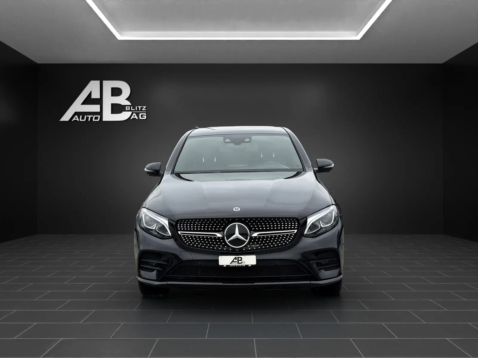 Mercedes-Benz GLC Coupé 250 AMG Line — SUV premium 4Matic, design sportif et fiable