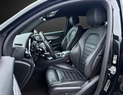 Mercedes-Benz GLC Coupé 250 AMG Line — SUV premium 4Matic, design sportif et fiable — Miniatur 7