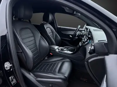 Mercedes-Benz GLC Coupé 250 AMG Line — SUV premium 4Matic, design sportif et fiable — Miniatur 9