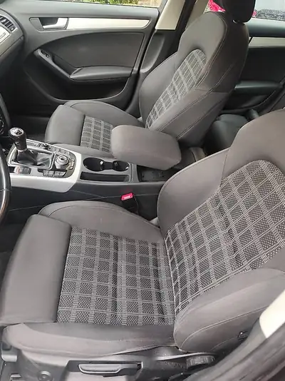Audi A4 Avant 2.0 TFSI Quattro — Break performant, transmission manuelle, fraîchement révisé — Detail