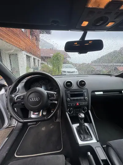 Audi S3 2.0 T FSI Ambition quattro — Berline sportive 265 ch, traction intégrale — détail