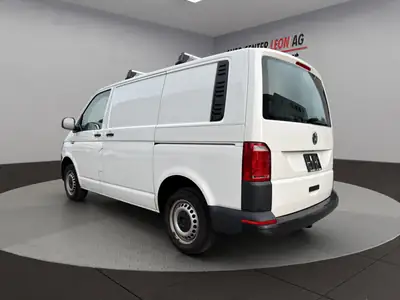 VW T6 2.0 TDI Entry — Utilitaire polyvalent, faible kilométrage et équipements premium — Innenraum