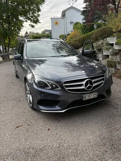 Mercedes-Benz E 250 Break Diesel — Élégance berlinoise et polyvalence familiale — fianco