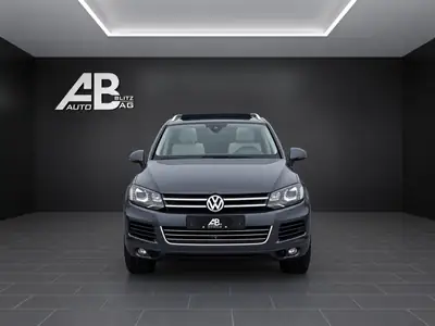 VW Touareg 4.2 V8 TDI — SUV premium diesel, 340 ch et entretien récent — exterior view