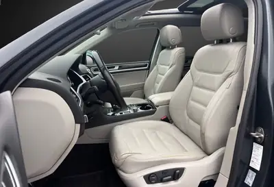 VW Touareg 4.2 V8 TDI — SUV premium diesel, 340 ch et entretien récent — Thumbnail 7