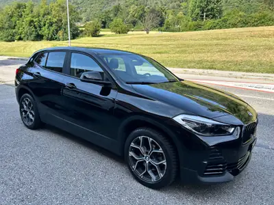 BMW X2 18i sDrive — Compact urbain sportif, 52 000 km seulement — Außenansicht