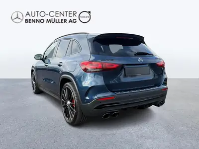 Mercedes-AMG GLA 45 S 4matic+ — Performance et polyvalence en finition sportive — rear view