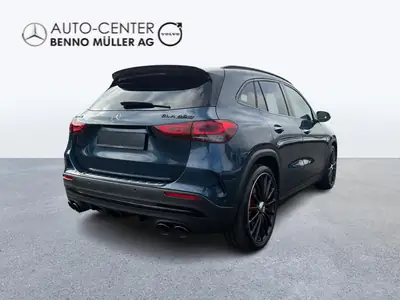 Mercedes-AMG GLA 45 S 4matic+ — Performance et polyvalence en finition sportive — dashboard
