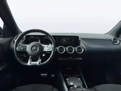 Mercedes-AMG GLA 45 S 4matic+ — Performance et polyvalence en finition sportive — Thumbnail 9