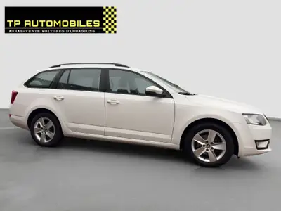 Skoda Octavia Combi 2.0 TDI 4x4 — Robustesse tout-terrain, diesel économe et garantie 12 mois — interior