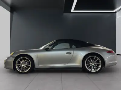 Porsche 911 Carrera 4 Cabriolet — 350 ch, transmission intégrale, capote électrique — Miniatura 7